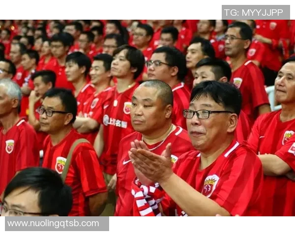 上港与浦和精彩对决录像回放分析及比赛亮点总结